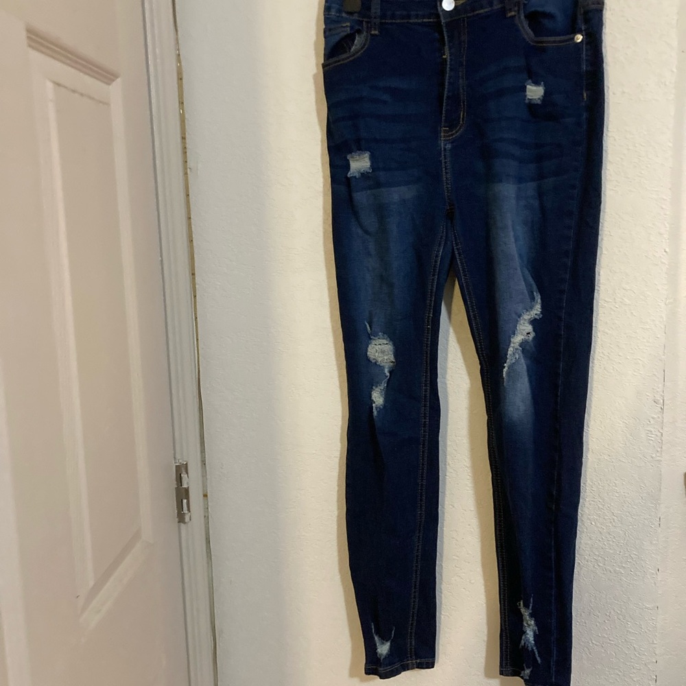 FORTNER FRENZY Dark Blue Distressed Skinny Jeans